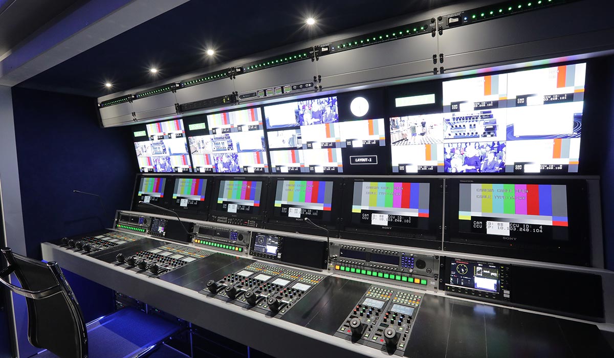 Mediaset takes control of Premium unit