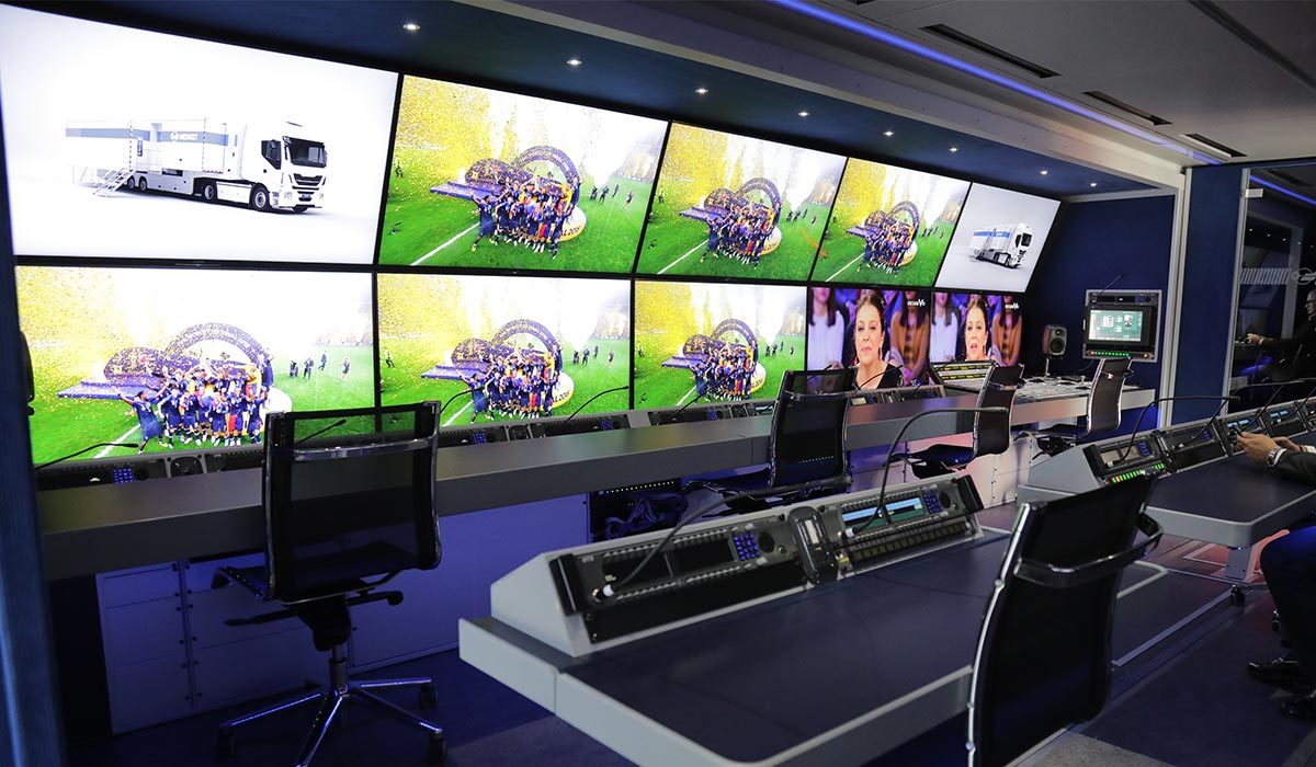 Mediaset IP VAN Ledwall interior